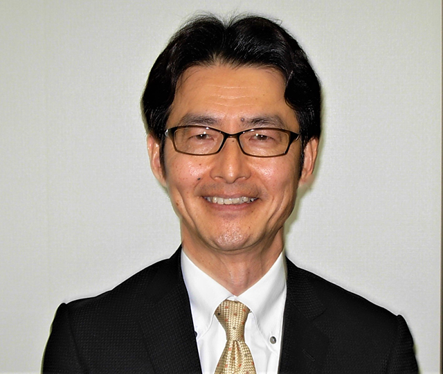 市川直人さん