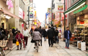 商店街のスタンプラリーで地域の消費活動と経済活動を応援！